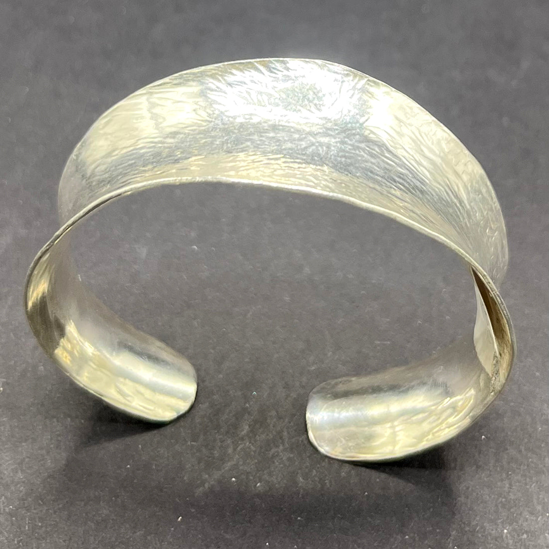 Cuff, Anticlastic Burst