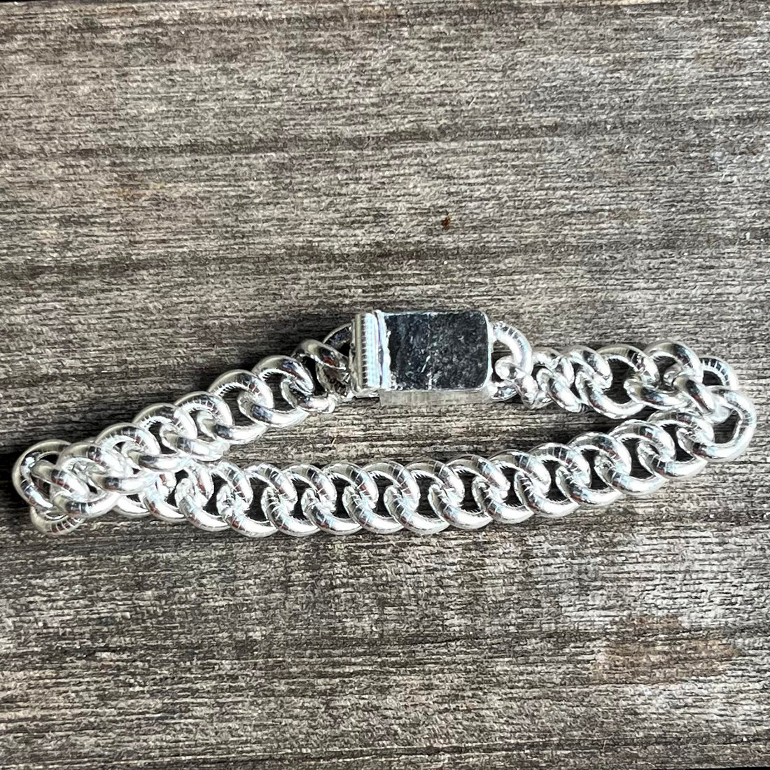 Necklace, Corkscrew Cuban with Box Clasp