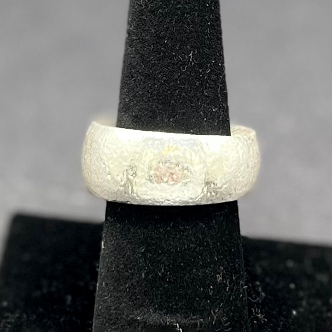 Ring, Overset Bevel Ring