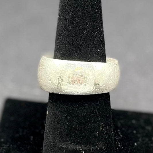 Ring, Overset Bevel Ring